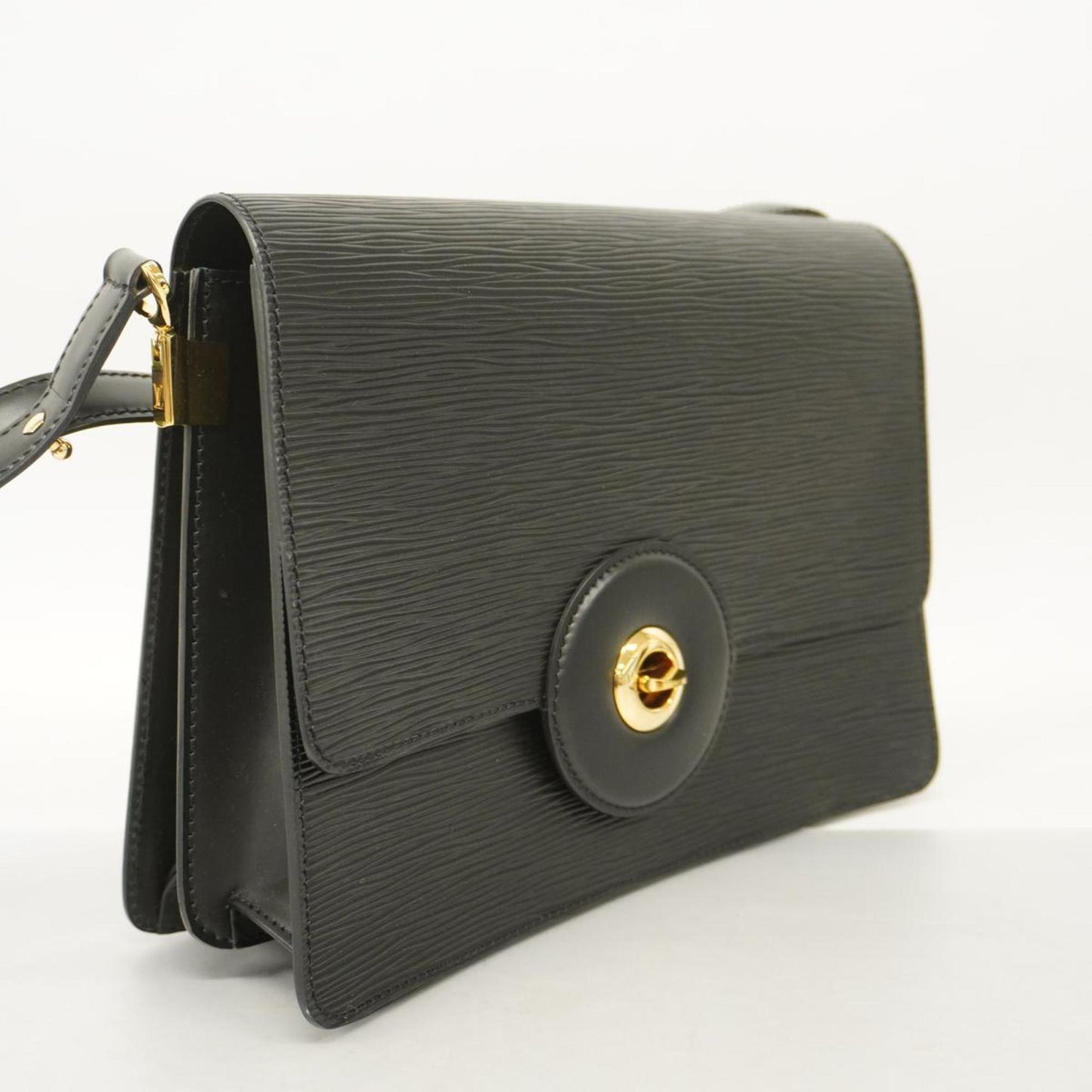 Louis Vuitton Free Run Leather Shoulder Bag ()