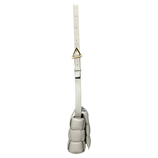 Luxury Bottega Veneta Classic Padded Cassette Shoulder Bag in White Lambskin Leather