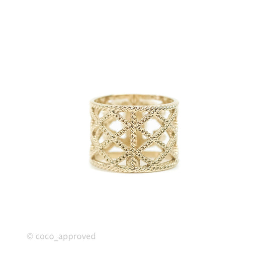 Chanel CC Pearl Ring Gold Tone 19C