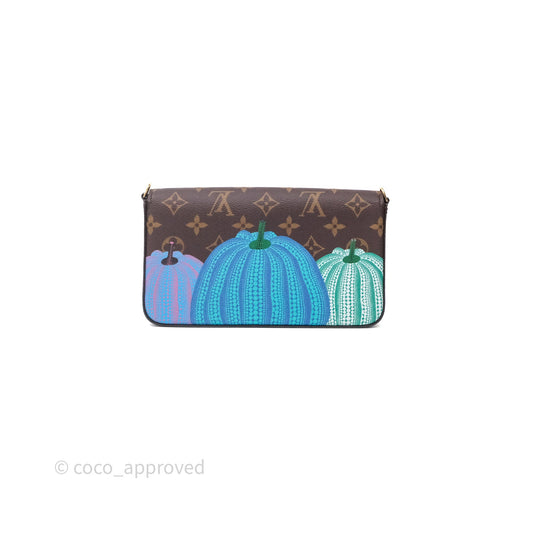 Louis Vuitton X Yayoi Kusama Pochette Felicie in Monogram Pumpkins