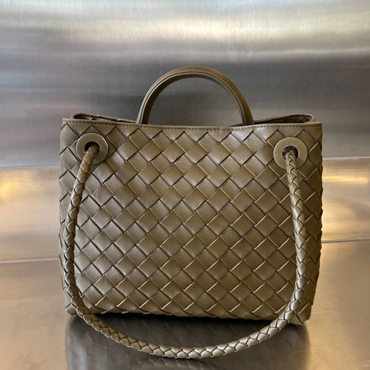 Luxury Bottega Veneta BV SMALL ANDIAMO 25CM DARK OLIVE LAMBSKIN