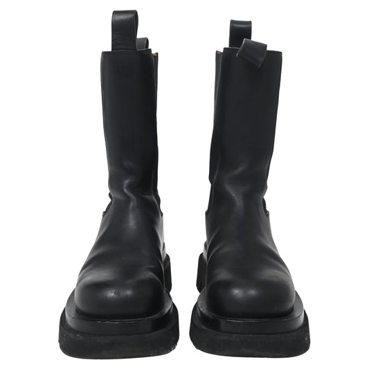 Luxury Bottega Veneta Lug Boots in Black Leather