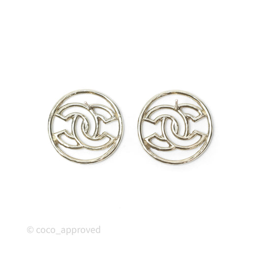 Chanel CC Round Earrings Gold Tone 17C