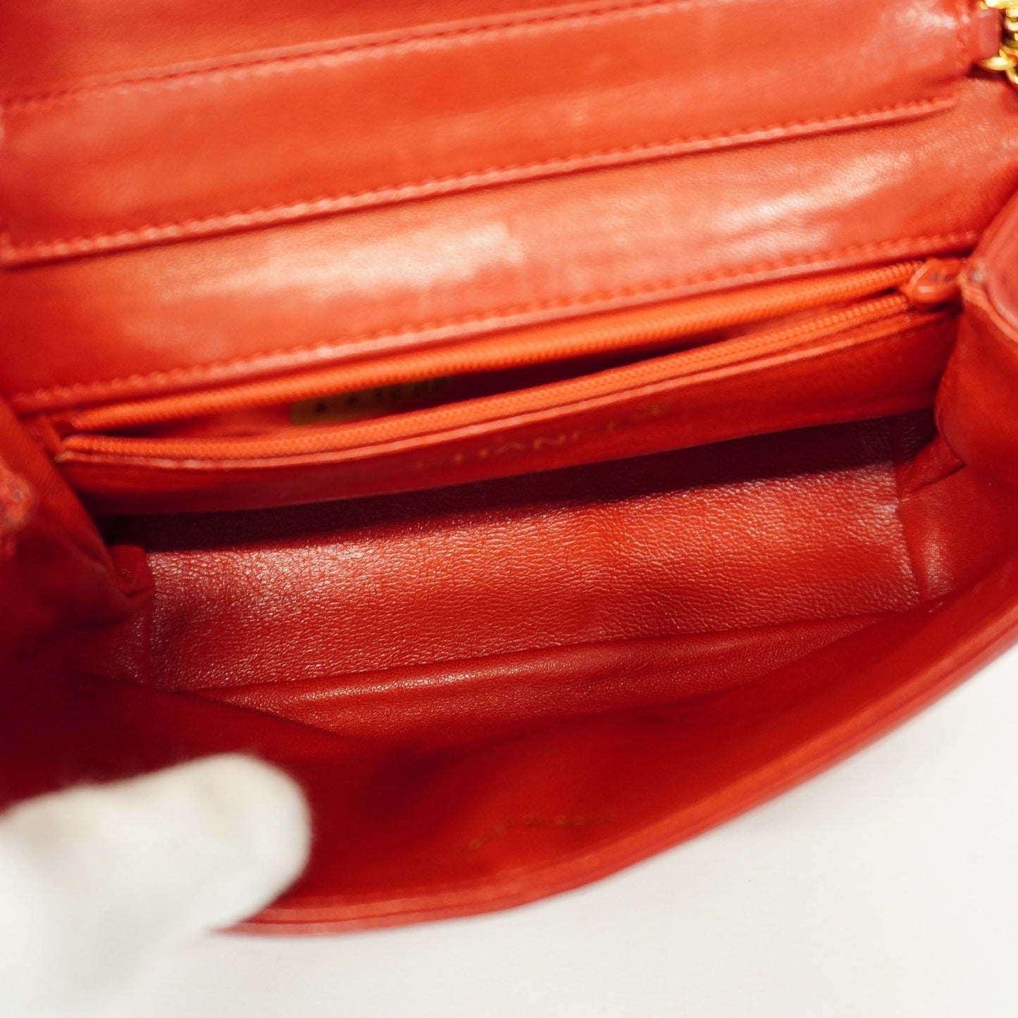 Luxury Chanel Women's Leather Shoulder Bag Red Color