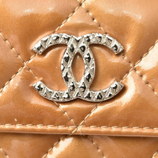 Luxury Chanel Wallet 8694 Folding Double Snap Brilliant Patent Leather Coco Mark Bronze