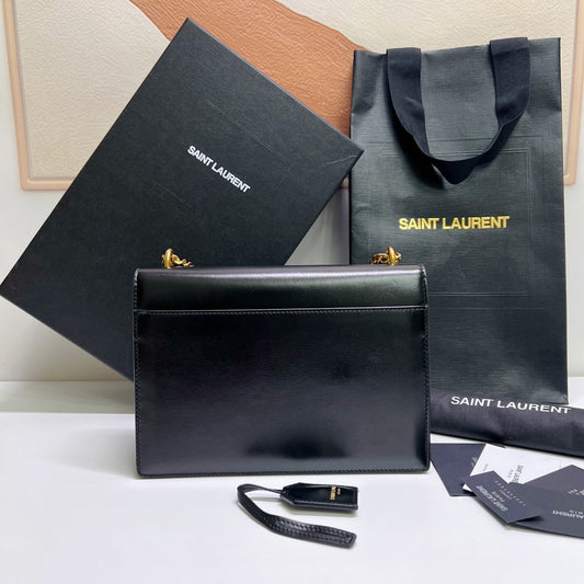 Luxury Saint Laurent SUNSET MEDIUM 22 IN BLACK CALFSKIN GOLD HARDWARE