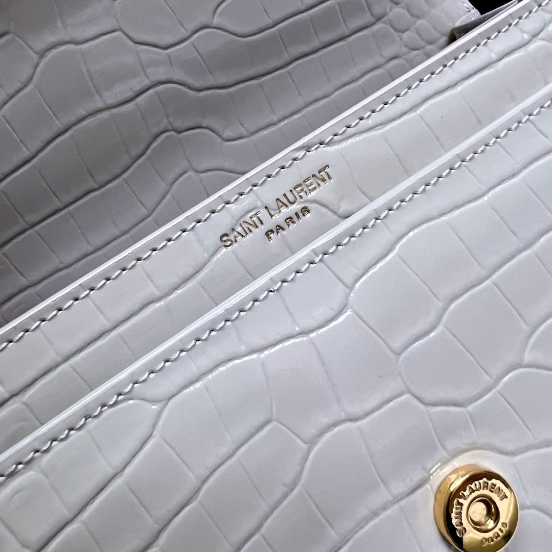 Luxury Saint Laurent SUNSET MEDIUM 22 IN WHITE CROCODILE PATTERN CALFSKIN GOLD HARDWARE