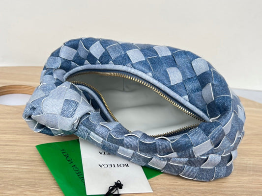 Luxury Bottega Veneta mini jodie 28 blue denim lambskin