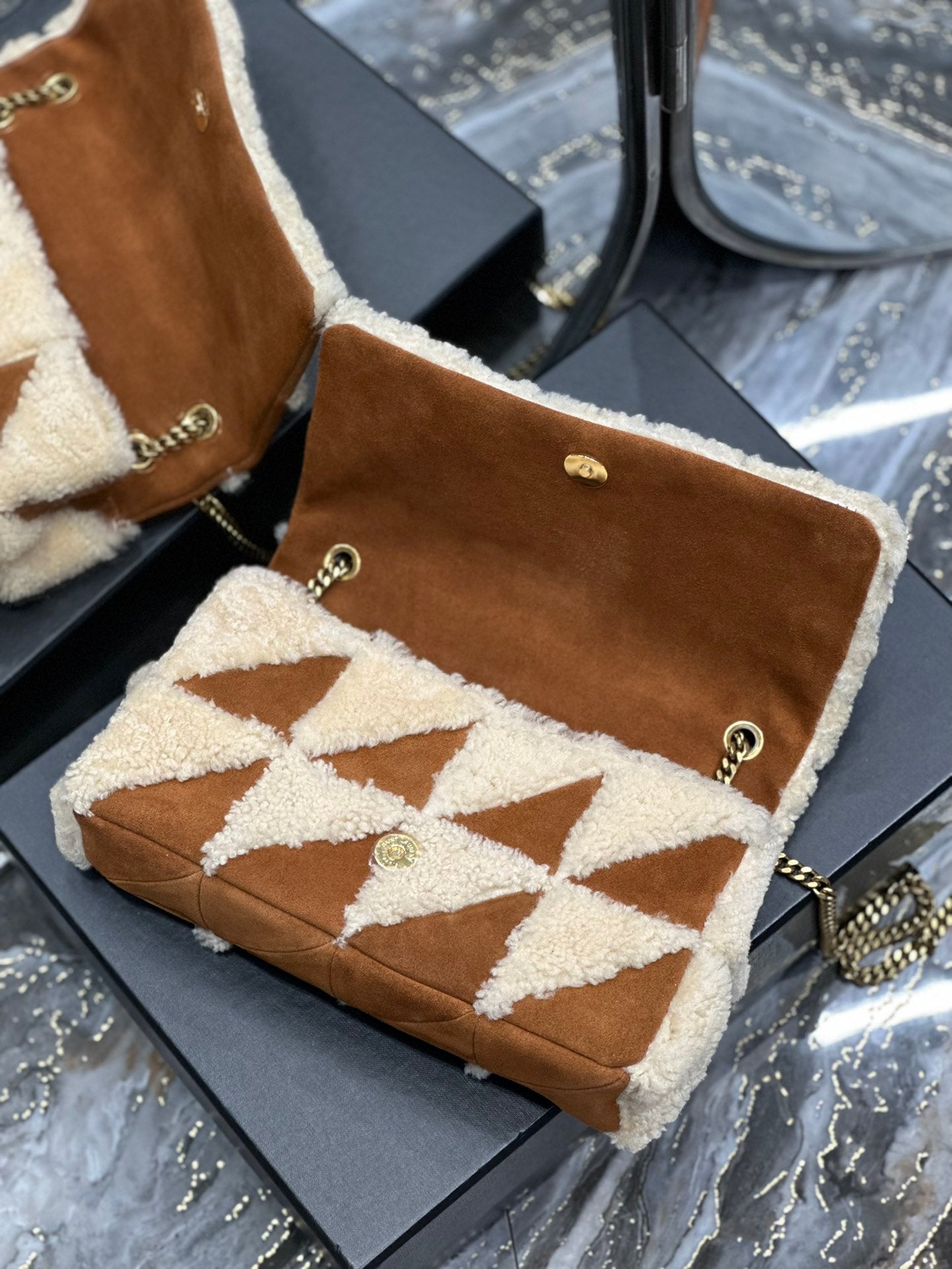 Luxury Saint Laurent JAMIE BAG 25 IN BROWN SUEDE MIX BEIGE SHEARLING GOLD HARDWARE
