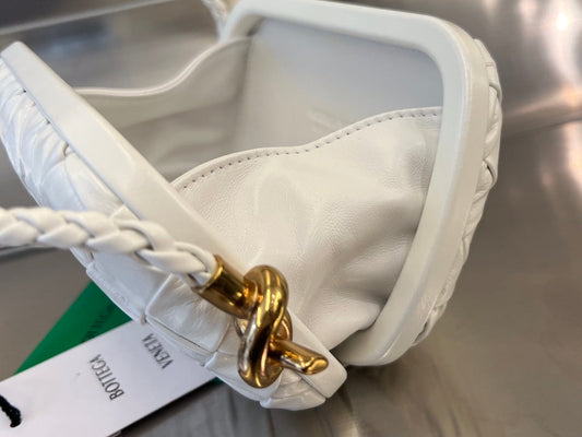 Luxury Bottega Veneta KNOT 20 IN WHITE LAMBSKIN WITH CHAIN