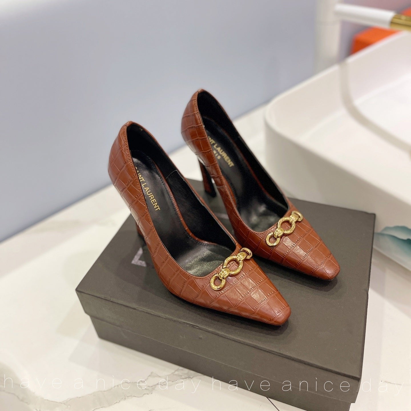 Luxury Saint Laurent SL SILVANA CROCODILE MOTIF CHAIN PUMPS BROWN CALFSKIN