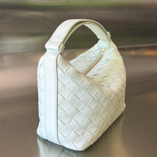 Luxury Bottega Veneta WALLACE 22 BAG IN WHITE CALFSKIN