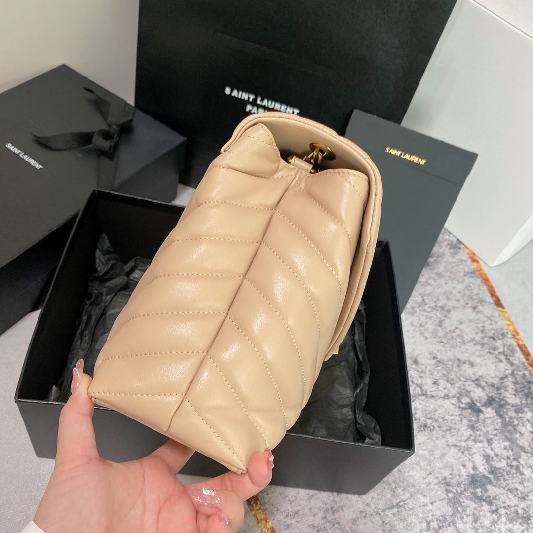 Luxury Saint Laurent LOULOU MEDIUM 32 BEIGE QUILTED LEATHER GOLD HARDWARE