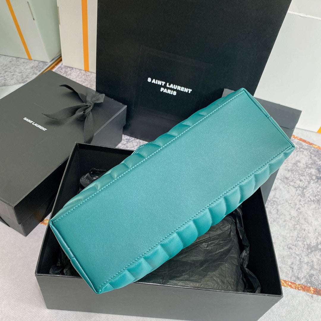 Luxury Saint Laurent LOULOU MEDIUM 32 TURQUOISE GREEN QUILTED LEATHER GOLD HARDWARE