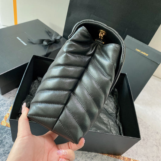 Luxury Saint Laurent LOULOU MEDIUM 32 BLACK QUILTED LEATHER GOLD HARDWARE