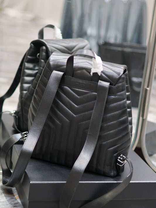 Luxury Saint Laurent LOU BACKPACK 33 IN BLACK QUILTED CALFSKIN SILVER HARDWARE