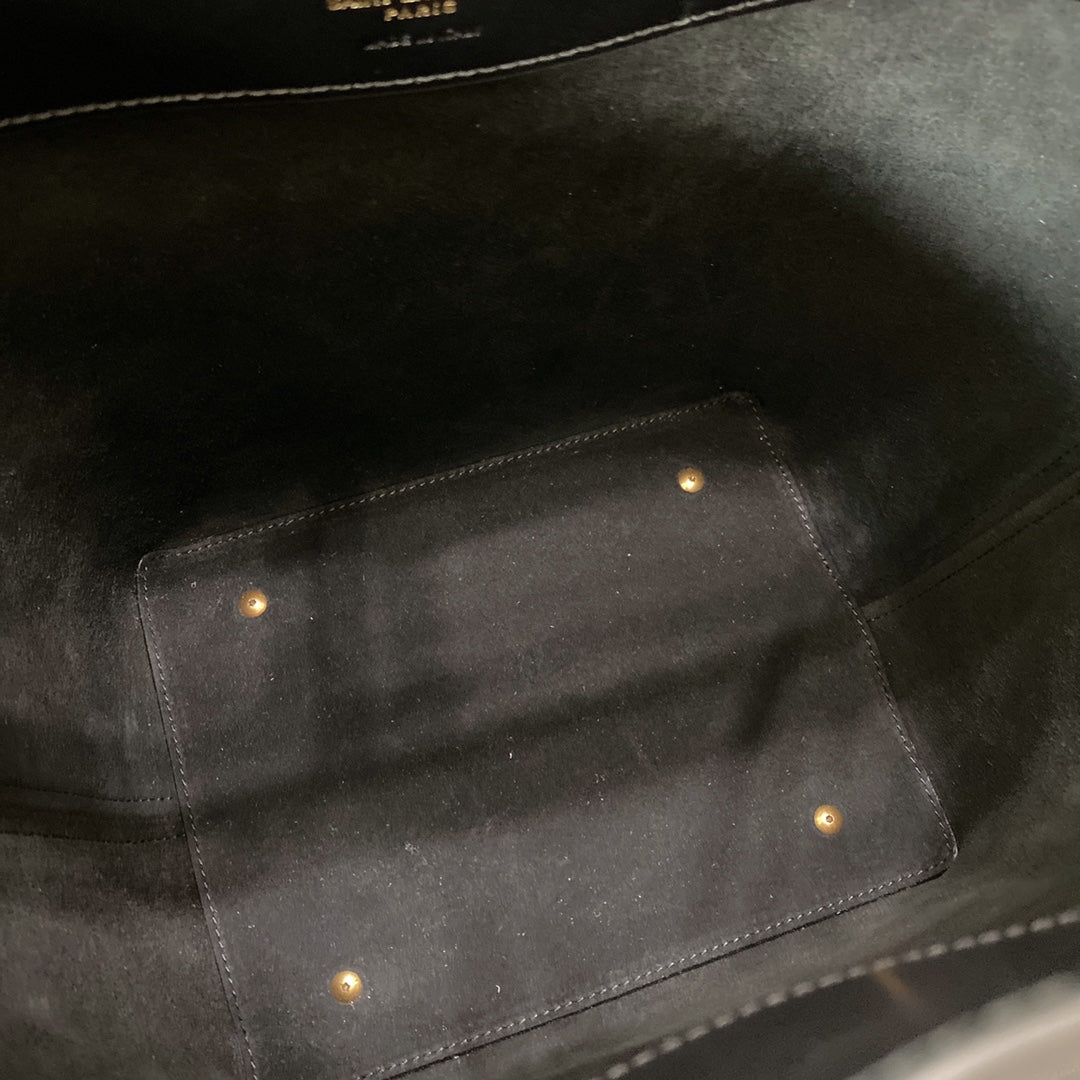 Luxury Saint Laurent le 37 20cm black shiny calfskin