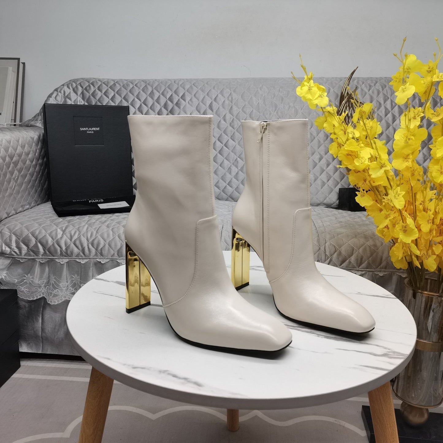 Luxury Saint Laurent SL AUTEUIL HEELED ANKLE BOOT WHITE CALFSKIN