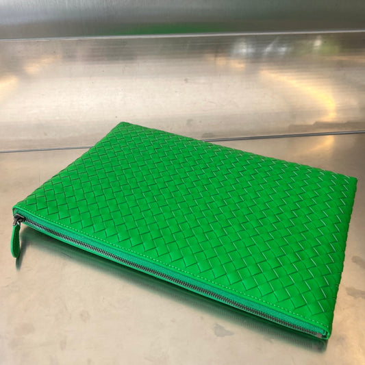Luxury Bottega Veneta INTRECCIATO 30 IN EMERALD GREEN LAMBSKIN
