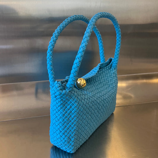 Luxury Bottega Veneta TOSCA 27 BAG IN AZURE BLUE CALFSKIN