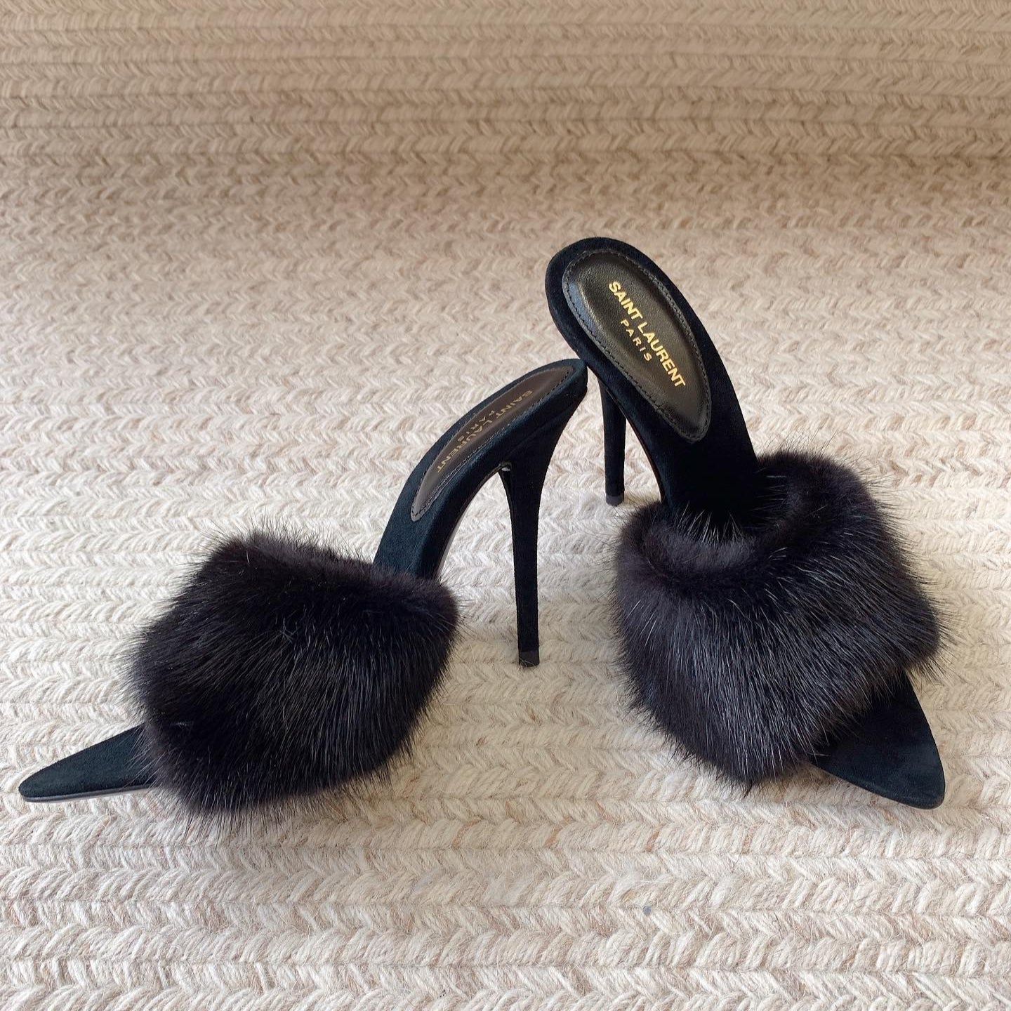 Luxury Saint Laurent LA 16 HEELED MULES IN BLACK RABBIT FUR AND SMOOTH LAMBSKIN