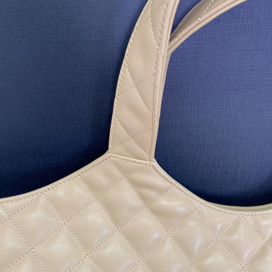 Luxury Saint Laurent ICARE MAXI 58 SHOPPING BAG BEIGE QUILTED LAMBSKIN