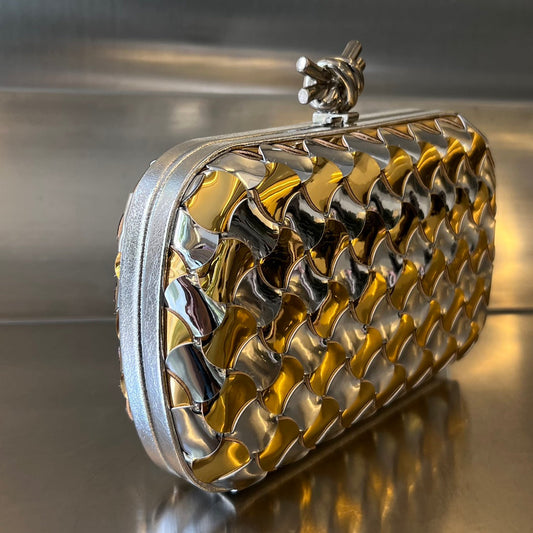 Luxury Bottega Veneta CLASSIC KNOT 19 IN GOLDEN MIX SILVER LAMBSKIN
