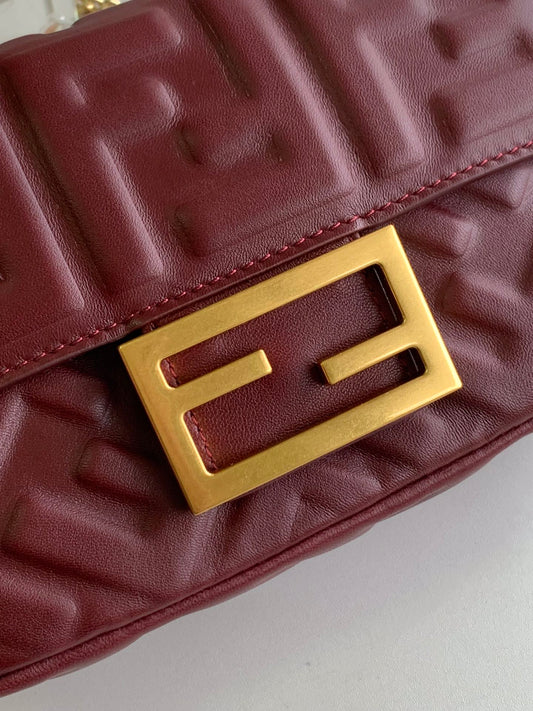 Luxury FendiMini Baguette Bag 20 With FF Motif Burgundy Leather Ghw