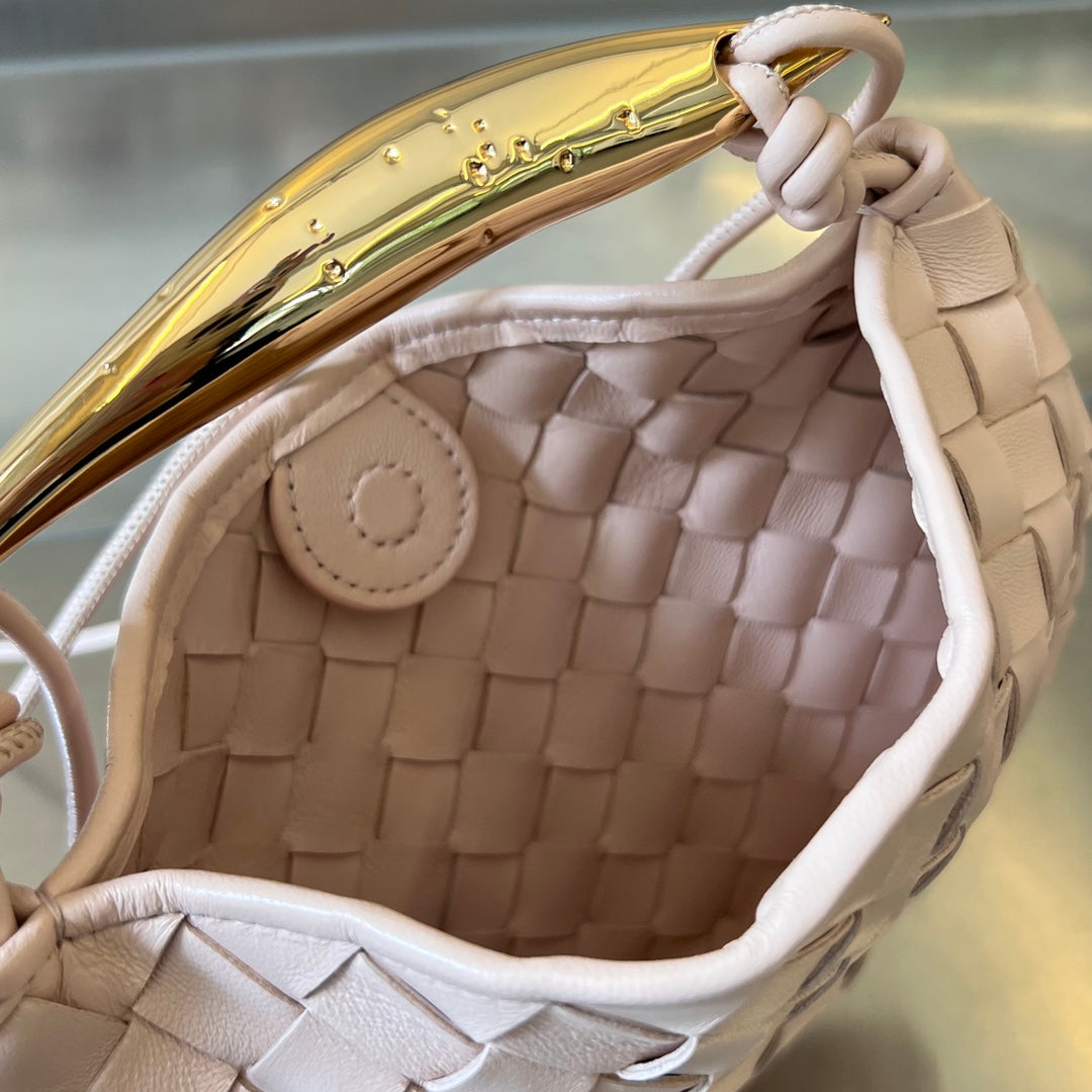 Luxury Bottega Veneta SARDINE 20 WITH CHAIN IN LIGHT PINK LAMBSKIN