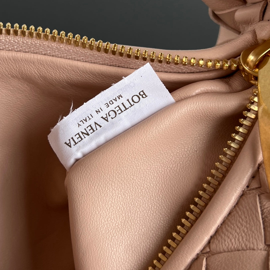 Luxury Bottega Veneta mini jodie 28 nude lambskin