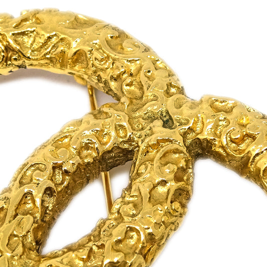 Luxury Chanel Fringe Brooch Pin Gold 93A