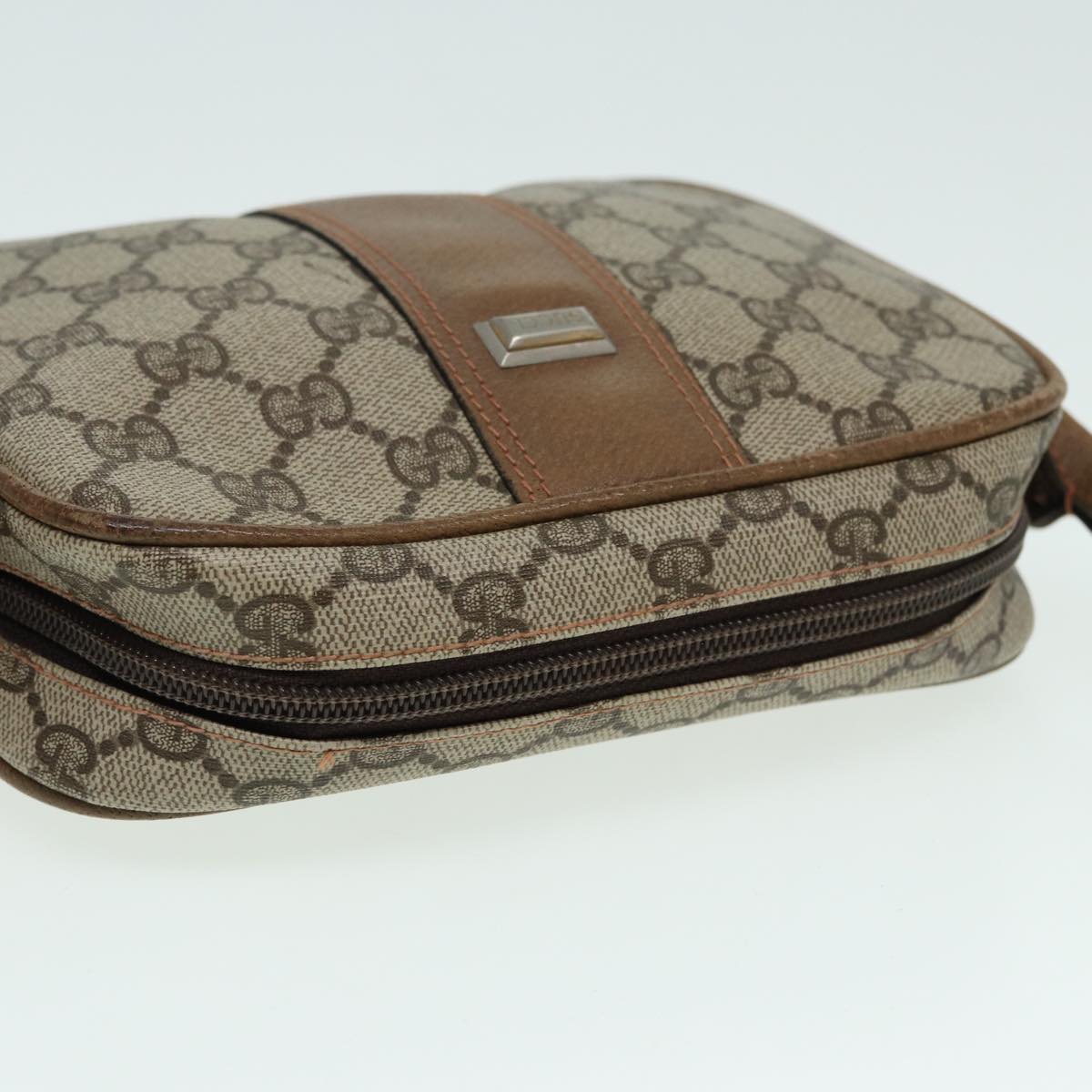 Luxury Gucci Trending 2025 Gg Canvas Canvas Shoulder Bag ()