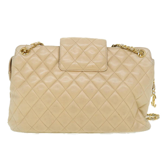 Luxury Chanel Chain Shoulder Bag Lamb Skin Beige CC 38451