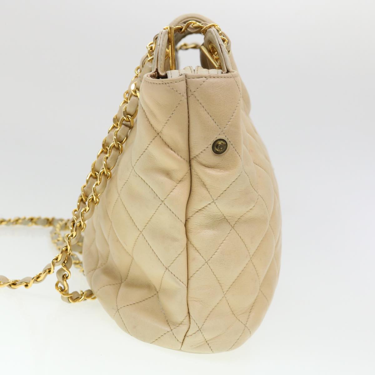 Luxury Chanel Chain Shoulder Bag Lamb Skin Beige CC 38451