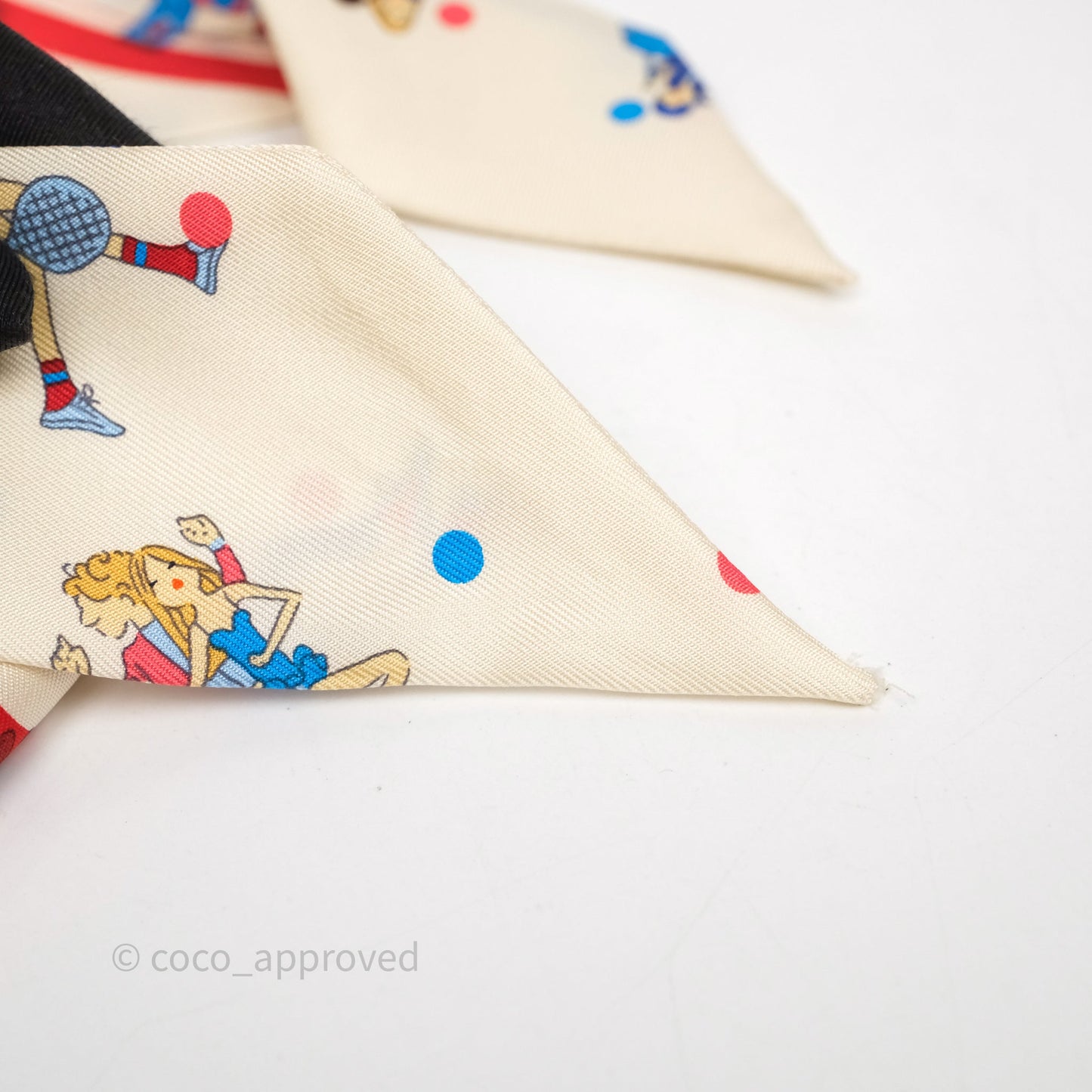 Hermès Ex-Libris Les Parisiennes Silk Twilly