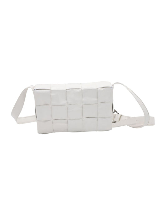 Luxury Bottega Veneta Cassette Bag in White Calfskin Leather