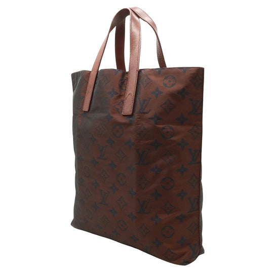 Louis Vuitton Escapade Synthetic Tote Bag ()