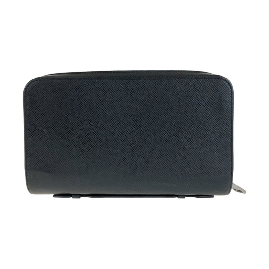 Louis Vuitton Taiga Zippy XL Leather Wallet