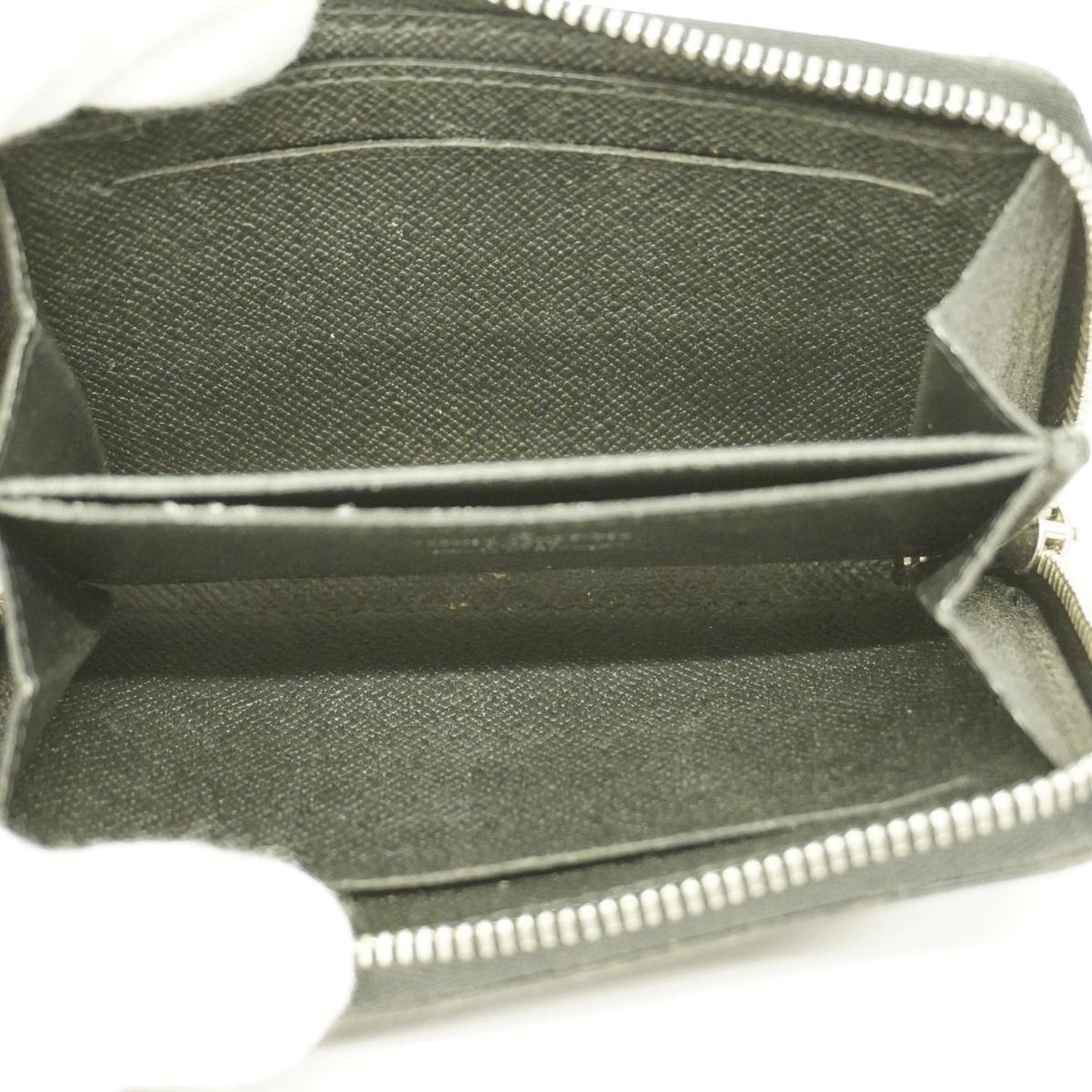 Louis Vuitton Zippy Canvas Wallet ()