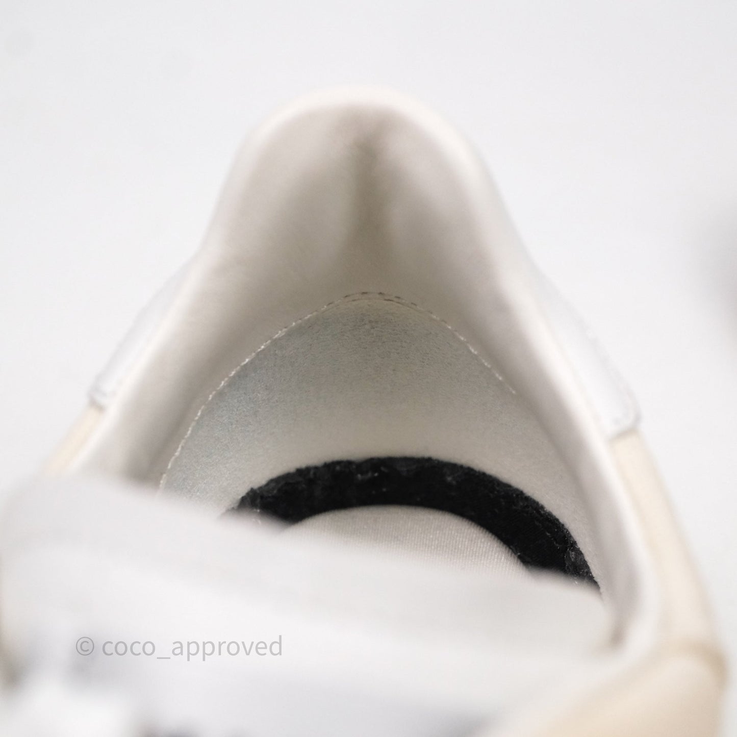 Chanel CC Trainers Beige Size 40