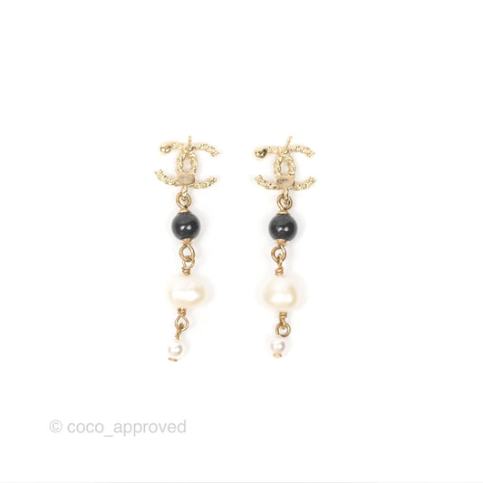 Chanel CC Bead Pearl Long Drop Earrings Gold Tone 20V