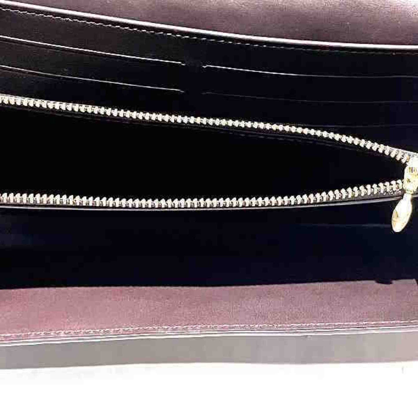 Louis Vuitton Sarah Patent Leather Wallet ()