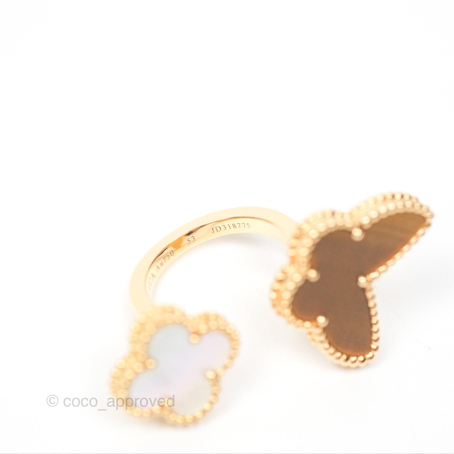 Van Cleef & Arpels Lucky Alhambra Between the Finger Ring White Mother-of-pearl Yellow Gold