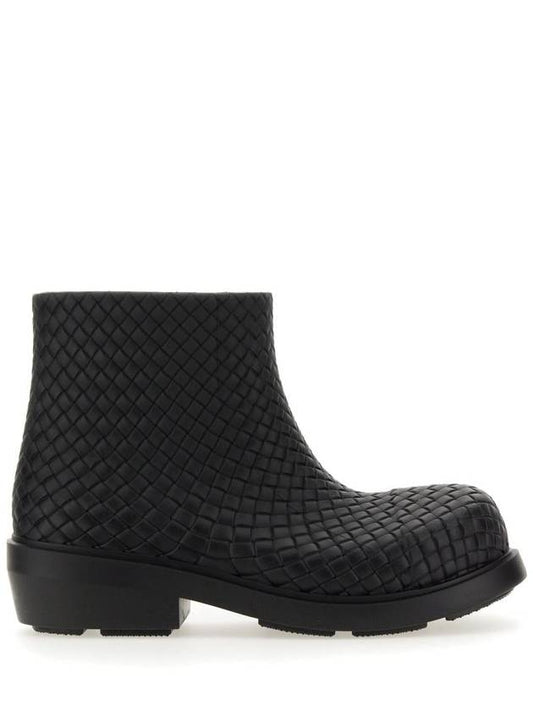 Luxury Bottega Veneta Fireman Intrecciato Leather Ankle Boots Black