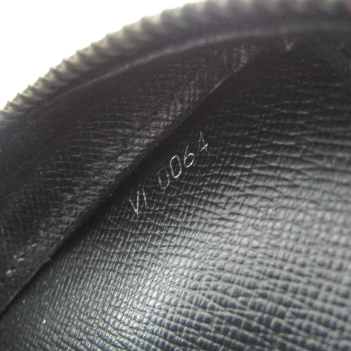 Louis Vuitton Baikal Leather Clutch Bag ()