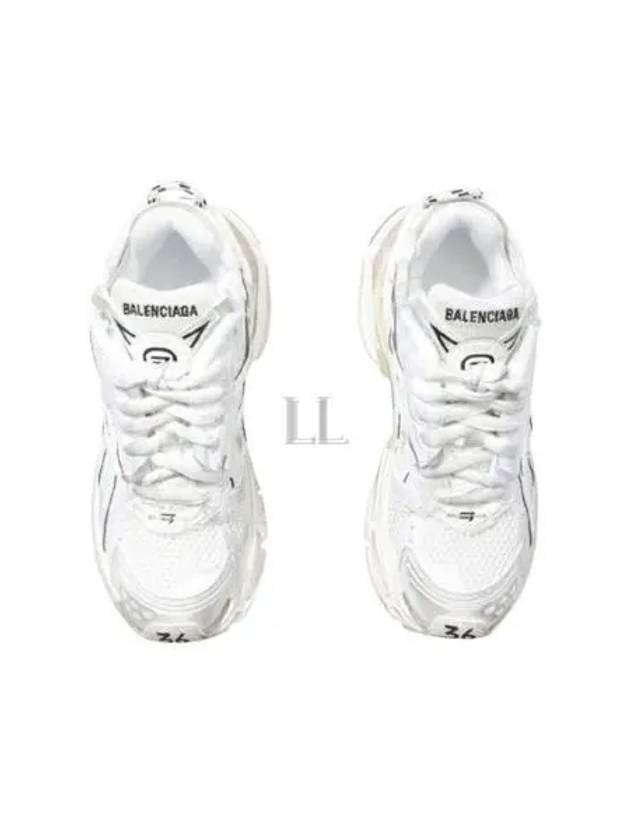 Luxury Balenciaga Runner Low Top Sneakers White