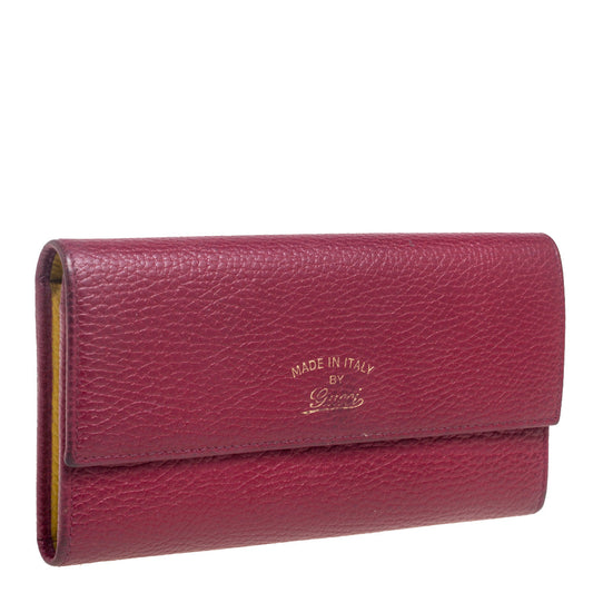 Luxury Gucci Trending 2025 Burgundy Leather Swing Continental Wallet..