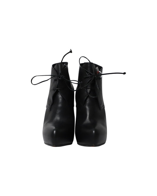 Luxury Bottega Veneta Lace Up Platform Ankle Boots in Black Leather