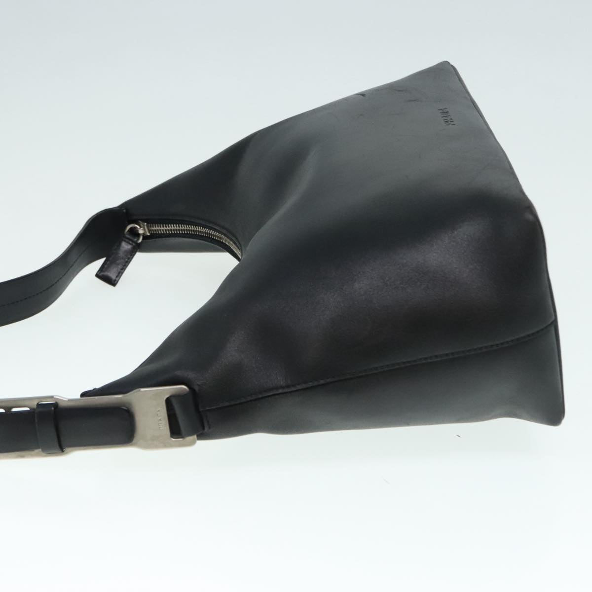 Luxury Prada Shoulder Bag Leather Black Silver 92660