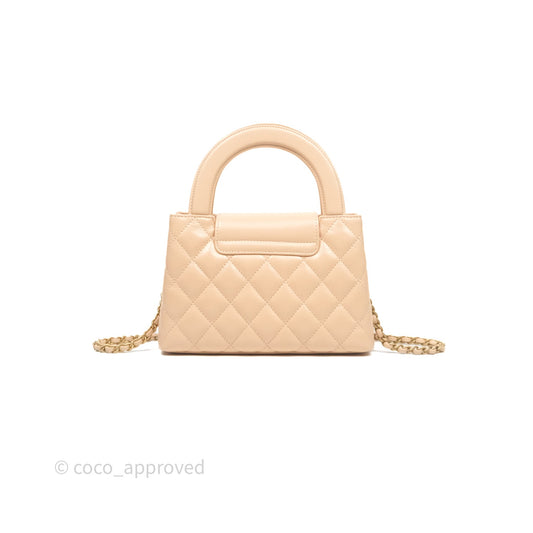 Chanel Kelly Bag Quilted Light Beige Shiny Crumpled Calfskin Aged Gold Hardware